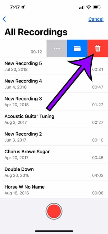 How to delete voice memos on an iphone 13