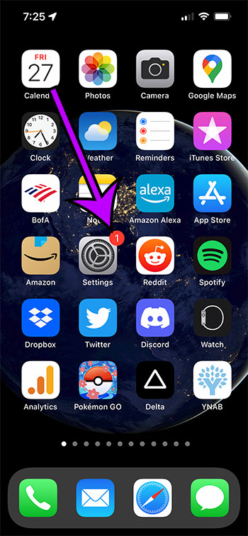 iPhone 13 badge app icon example